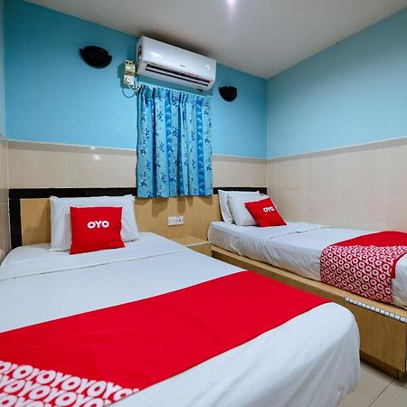 Oyo 90208 Milion Inn Miri Exterior foto
