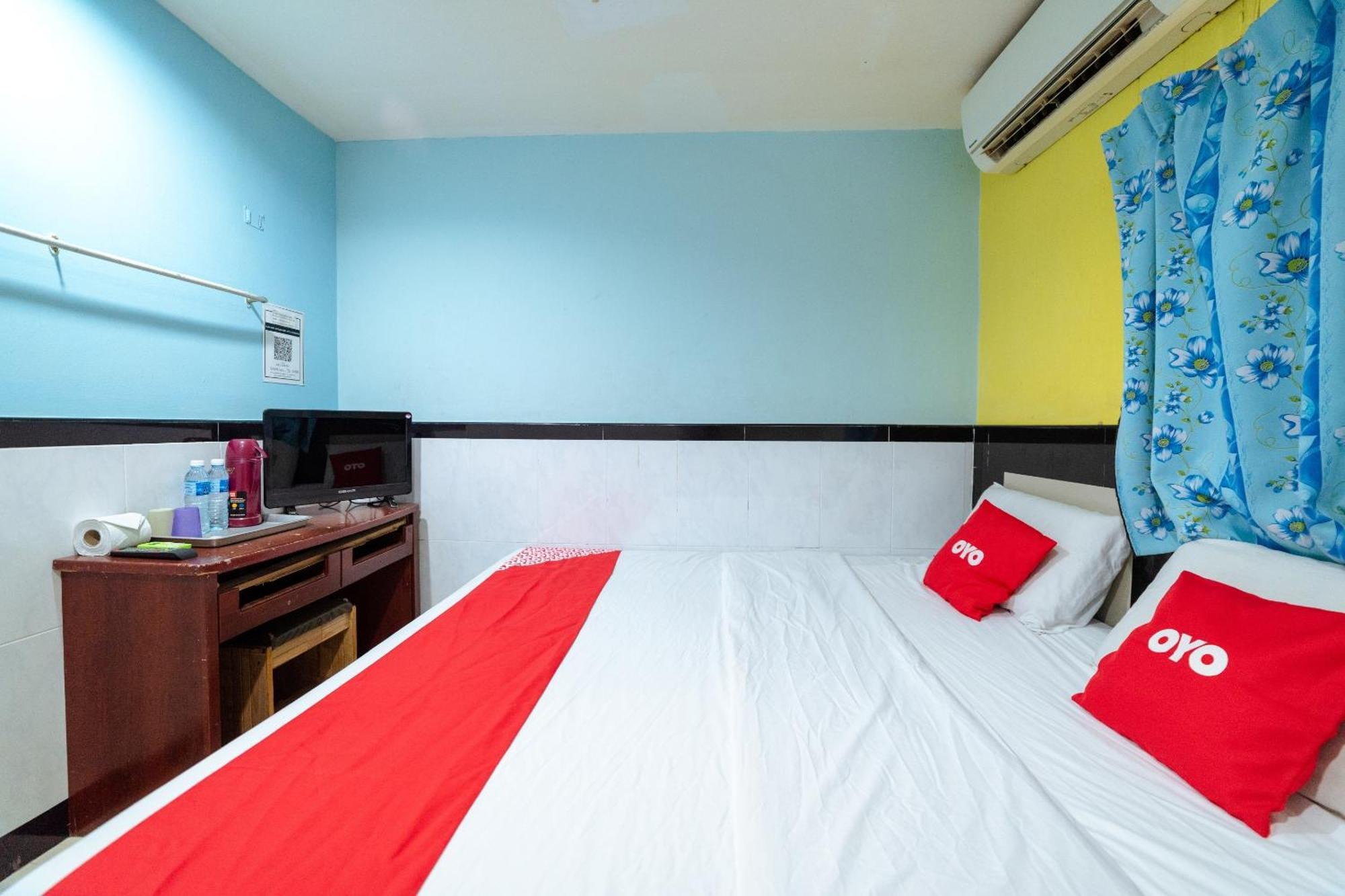 Oyo 90208 Milion Inn Miri Exterior foto